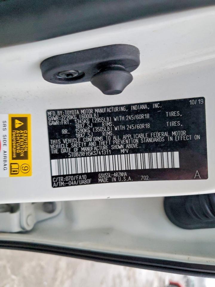 2019 TOYOTA HIGHLANDER LE photo 14