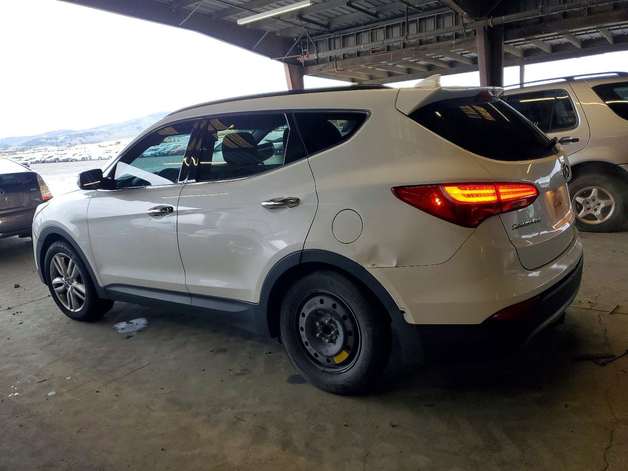 2015 HYUNDAI SANTA FE SPORT photo 2
