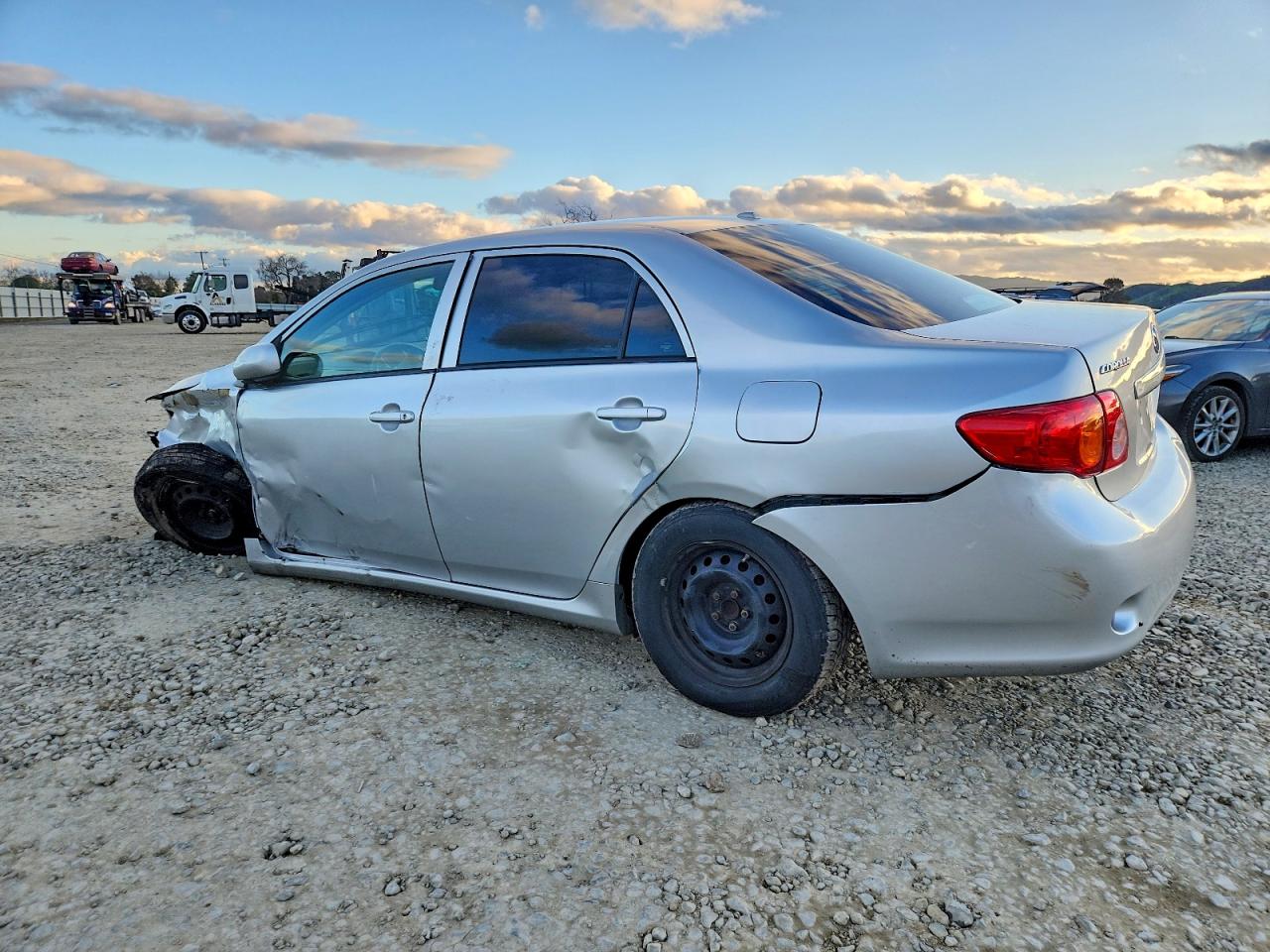 2010 TOYOTA COROLLA BASE photo 2
