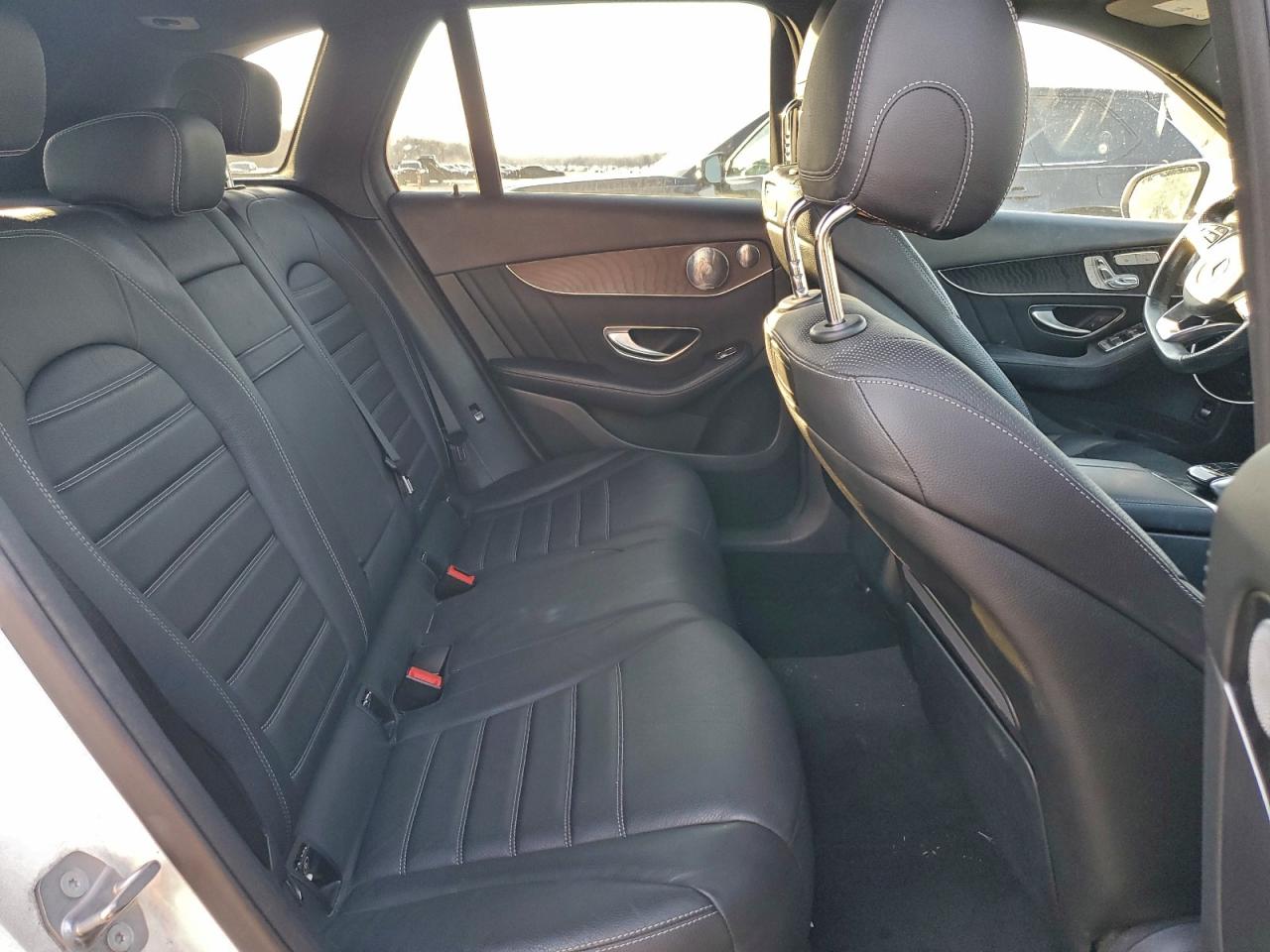 2018 MERCEDES-BENZ GLC 300 photo 10