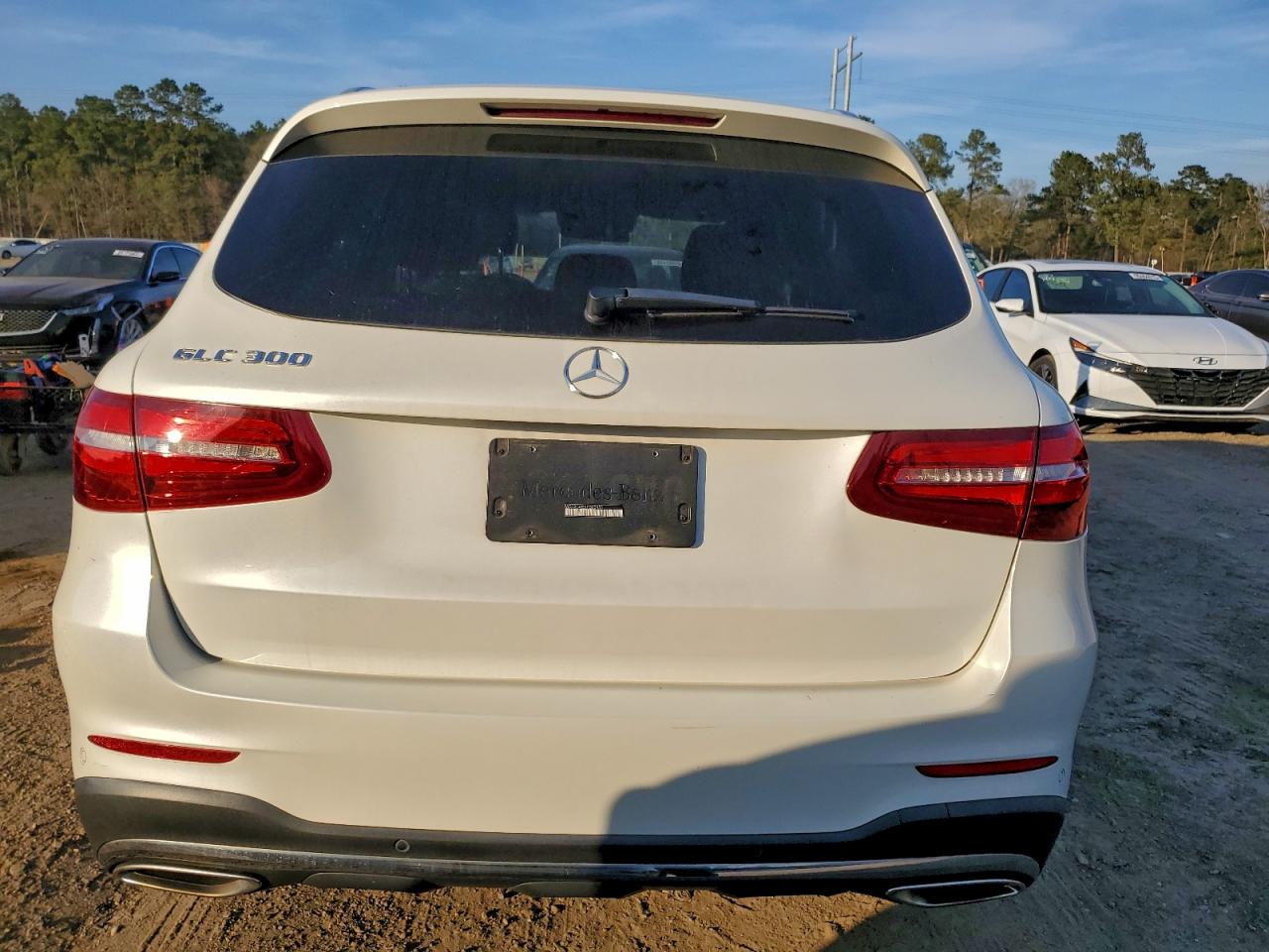 2018 MERCEDES-BENZ GLC 300 photo 6