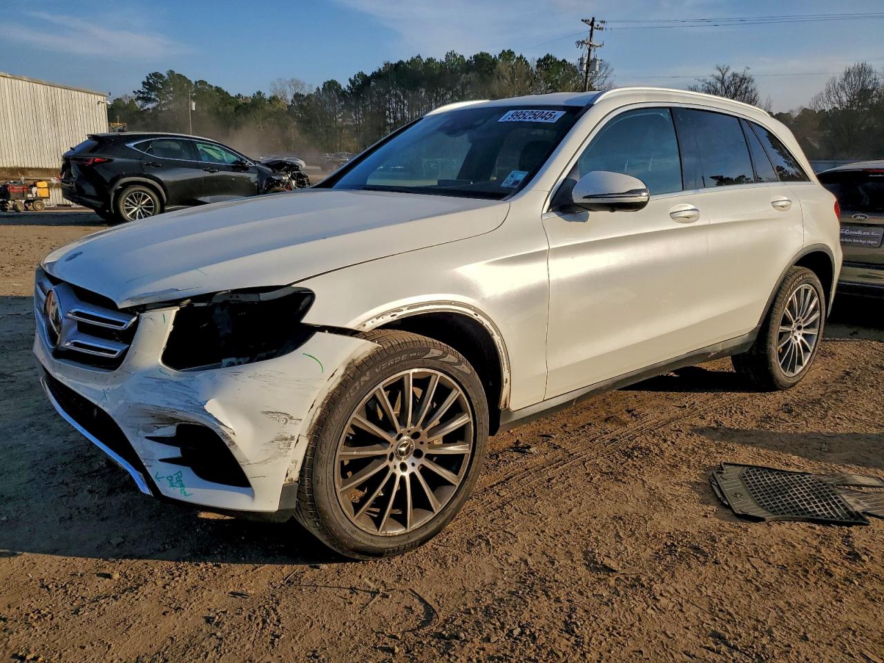 2018 MERCEDES-BENZ GLC