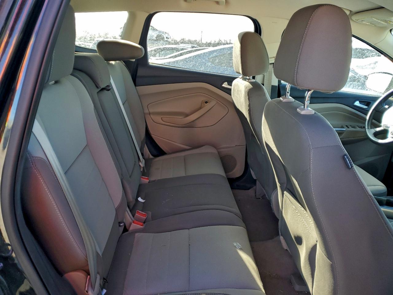 2015 FORD ESCAPE SE photo 11