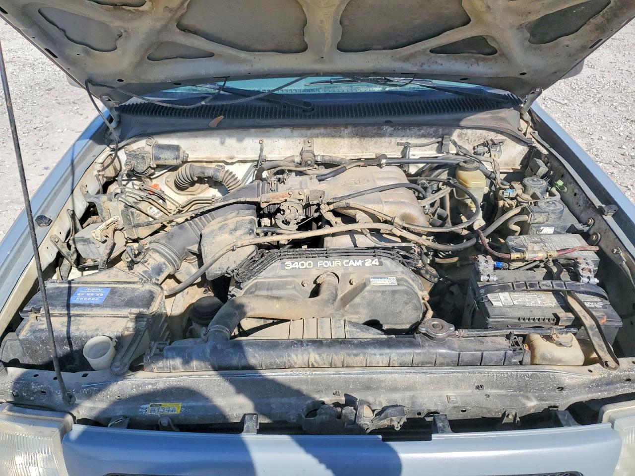 1999 TOYOTA TACOMA XTRACAB photo 11