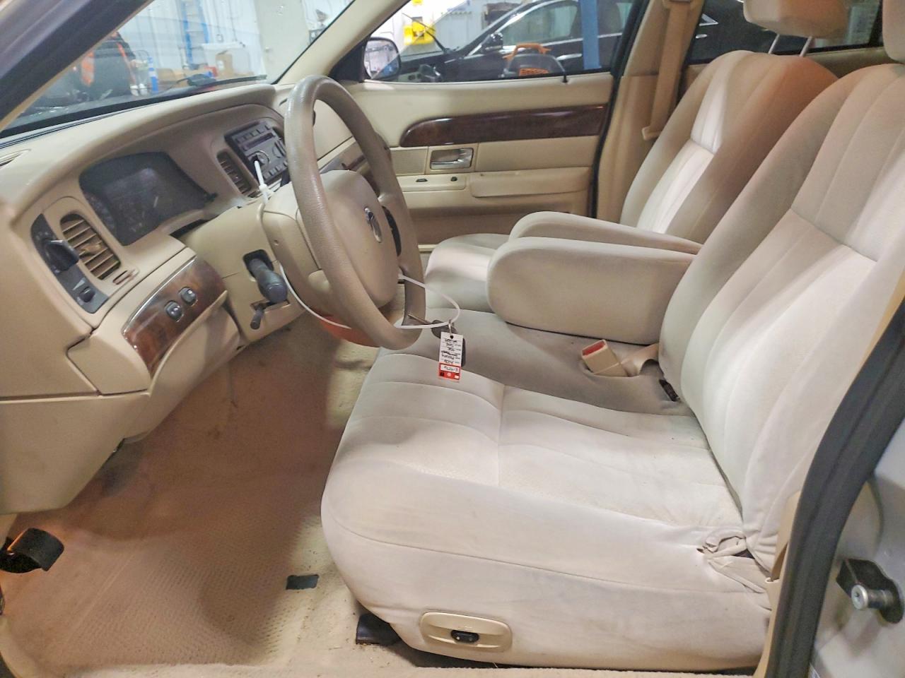 2006 MERCURY GRAND MARQUIS GS photo 7