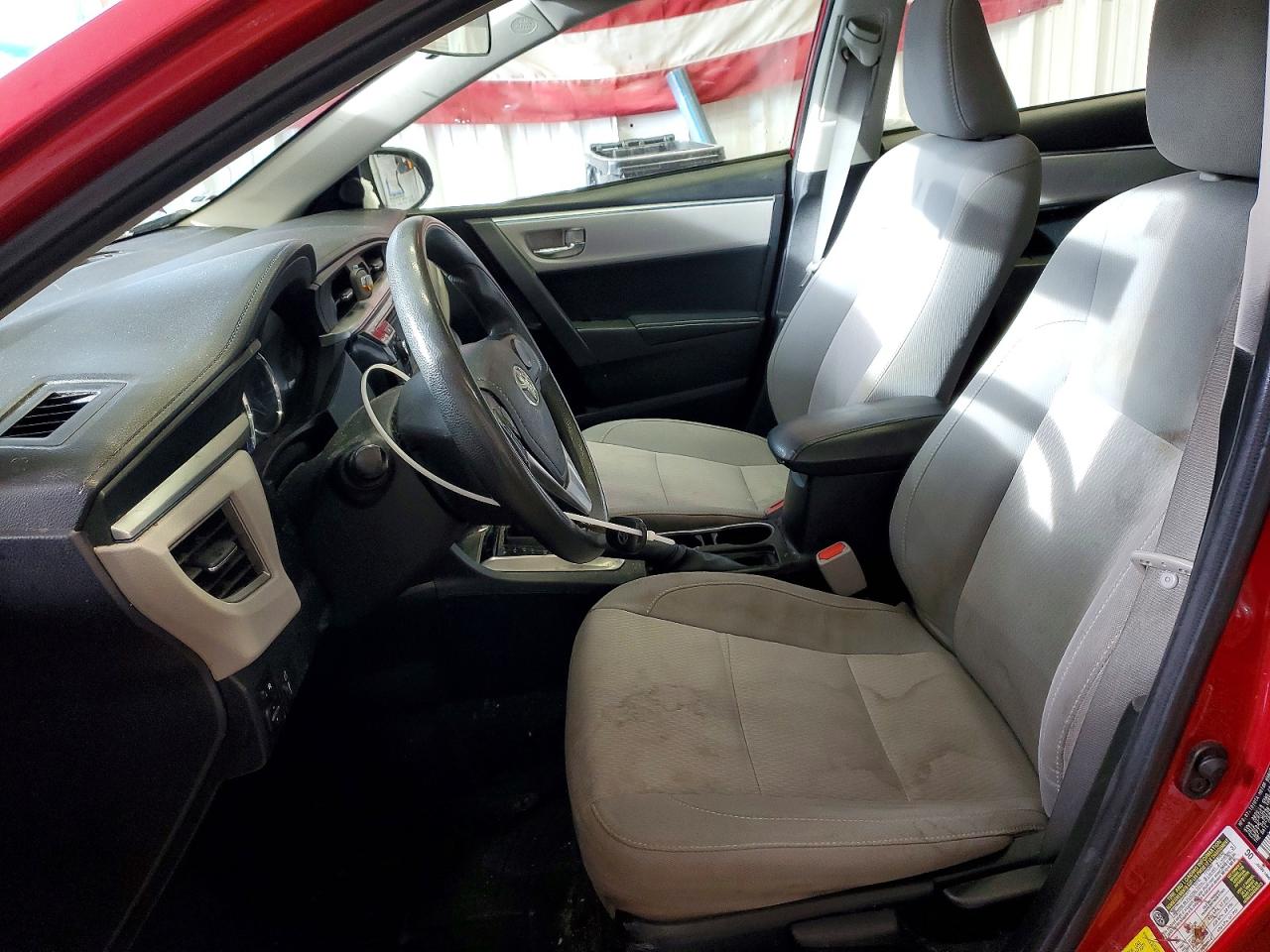 2014 TOYOTA COROLLA L photo 13