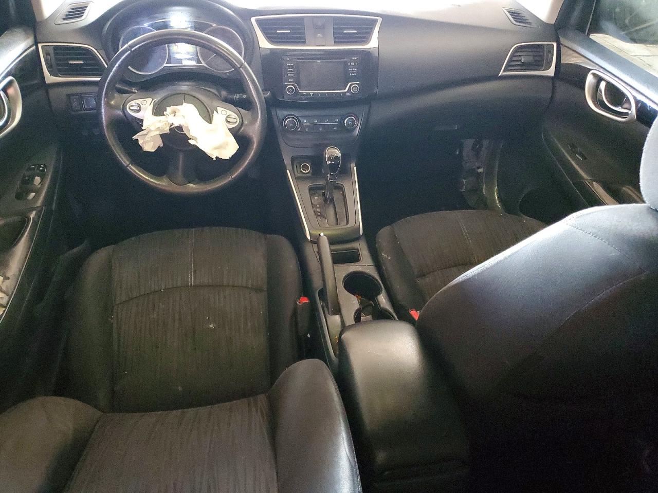 2017 NISSAN SENTRA S photo 8