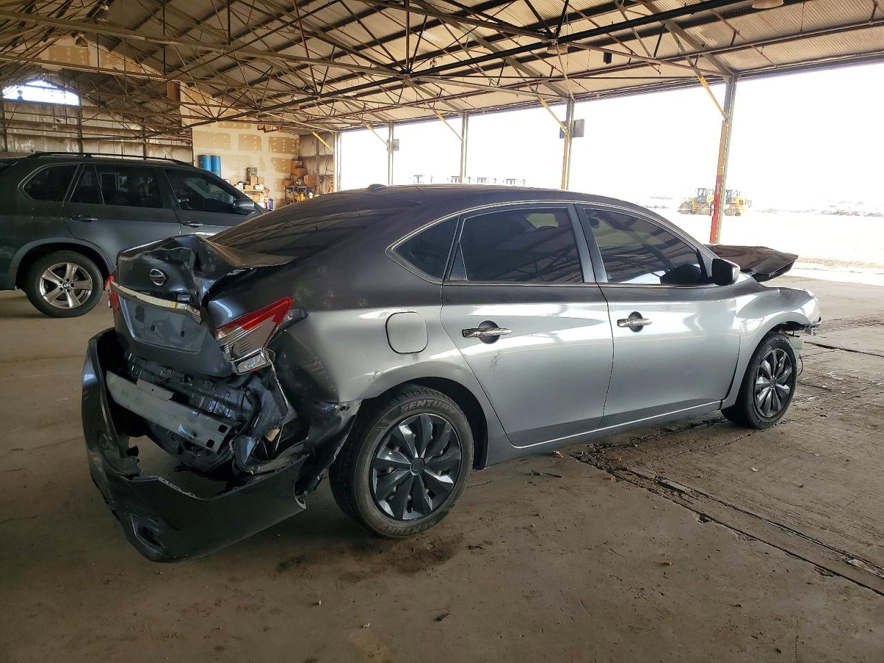 2017 NISSAN SENTRA S photo 3