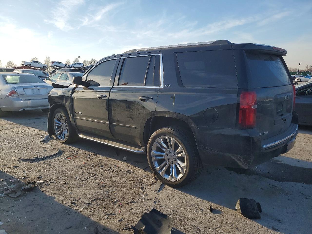 2015 CHEVROLET TAHOE K1500 LTZ photo 2