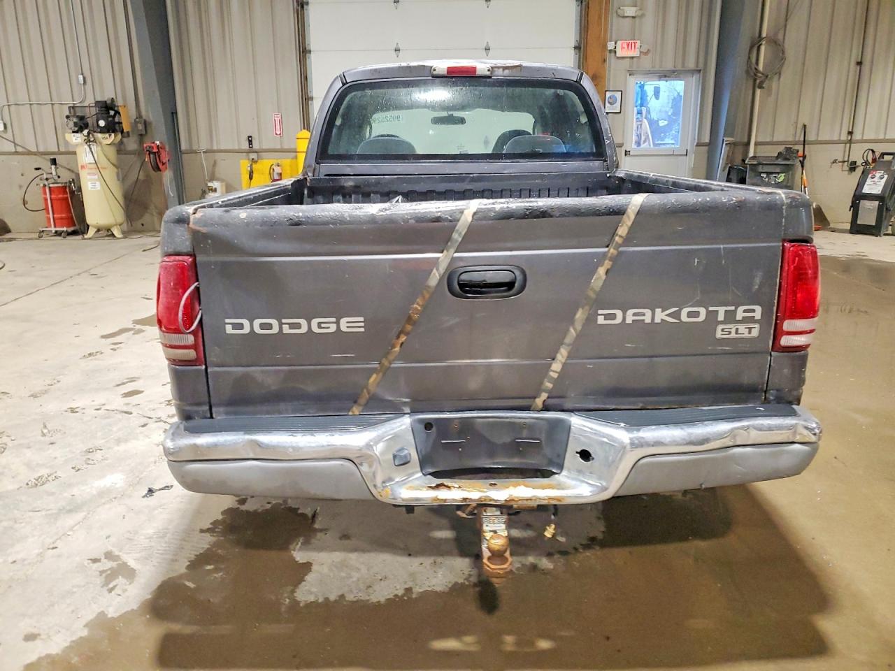 2003 DODGE DAKOTA QUAD SLT photo 6