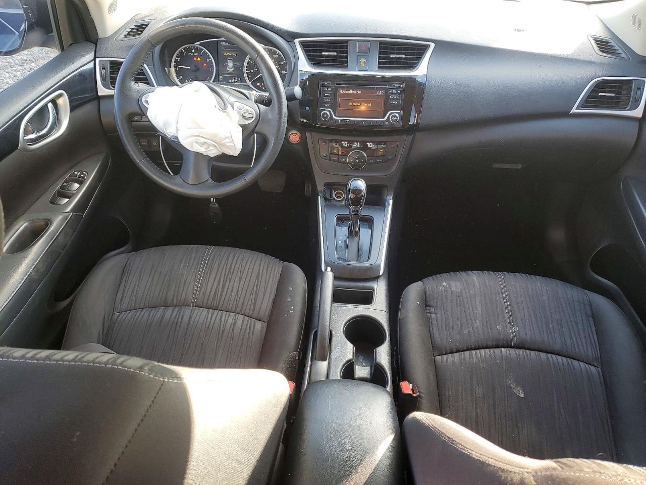 2018 NISSAN SENTRA S photo 8