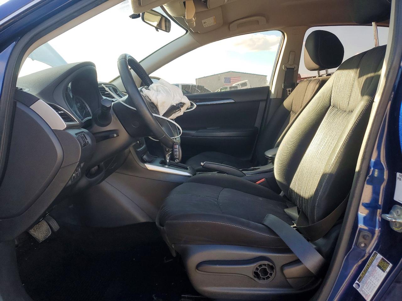 2018 NISSAN SENTRA S photo 7