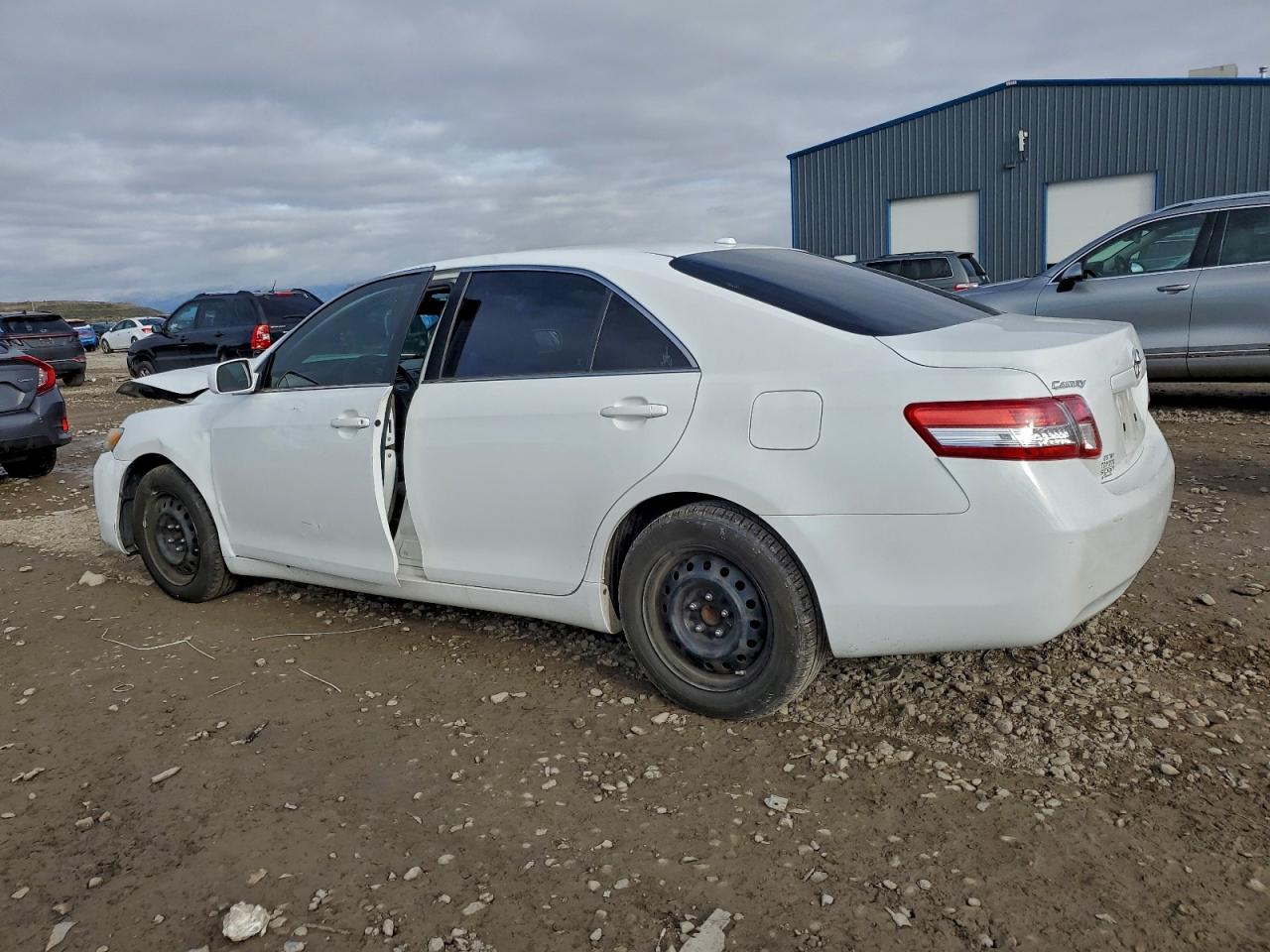2010 TOYOTA CAMRY BASE photo 2