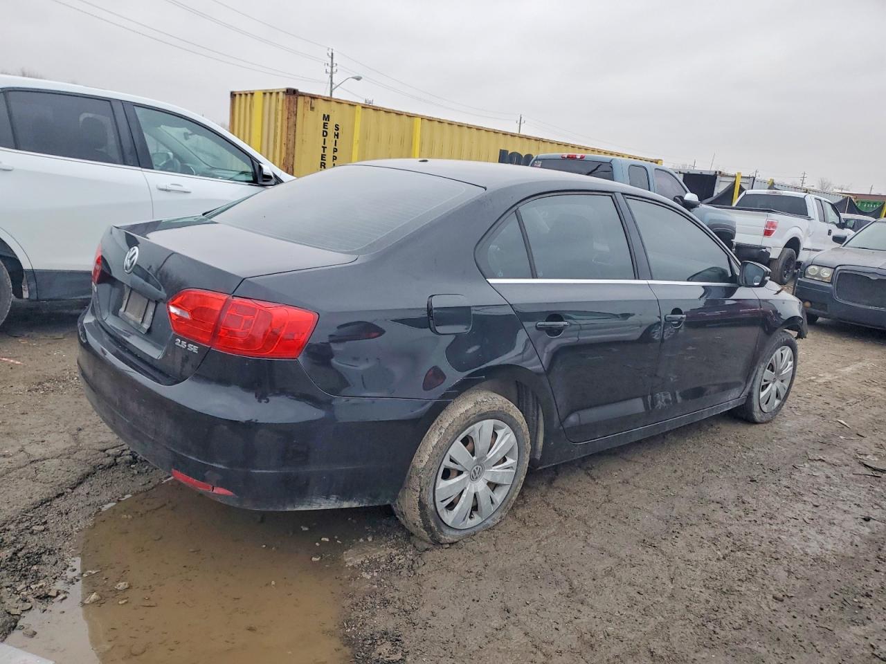 2013 VOLKSWAGEN JETTA SE photo 3