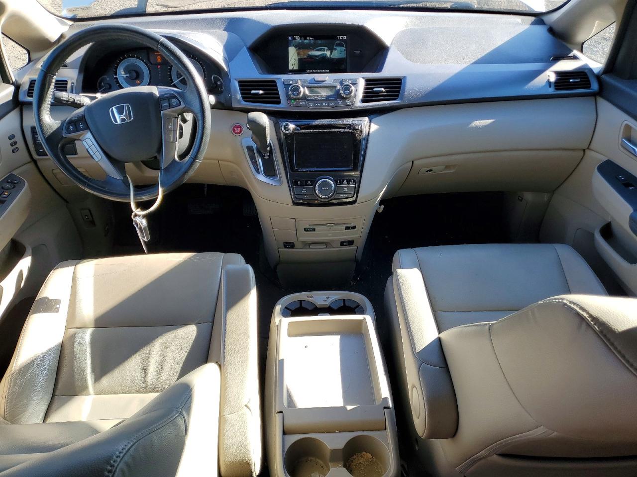 2014 HONDA ODYSSEY TOURING photo 8