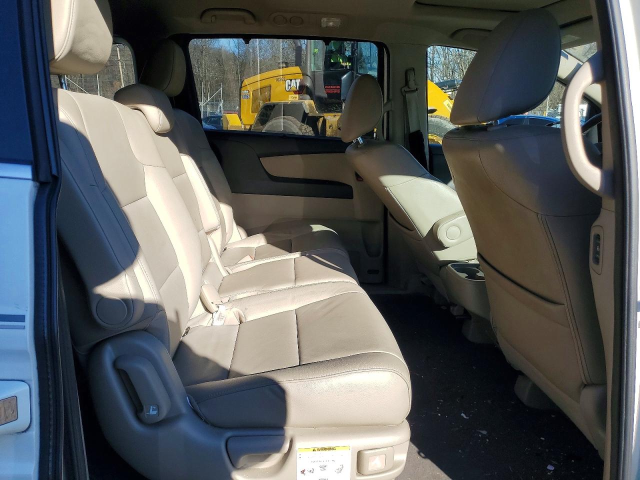 2014 HONDA ODYSSEY TOURING photo 11