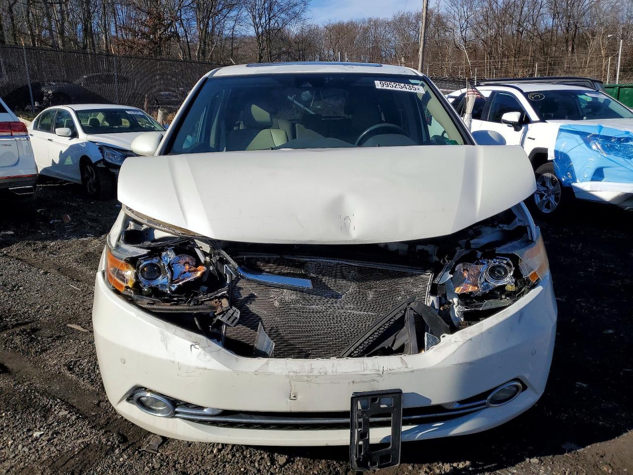 2014 HONDA ODYSSEY TOURING photo 5