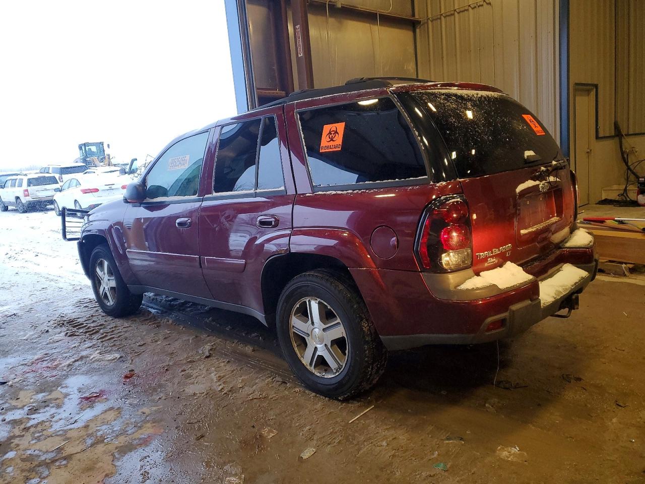 2005 CHEVROLET TRAILBLAZER LS photo 2