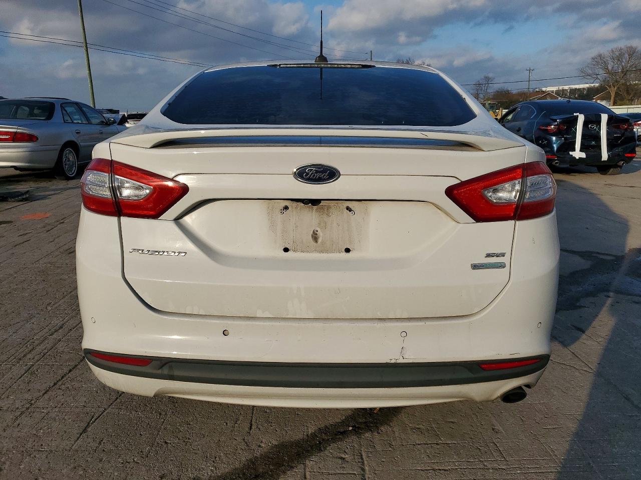 2016 FORD FUSION SE photo 6
