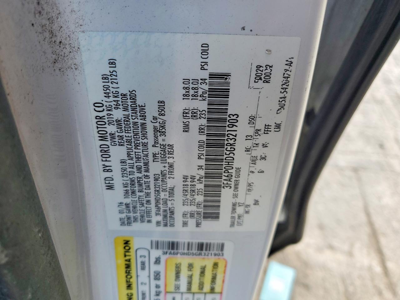 2016 FORD FUSION SE photo 12