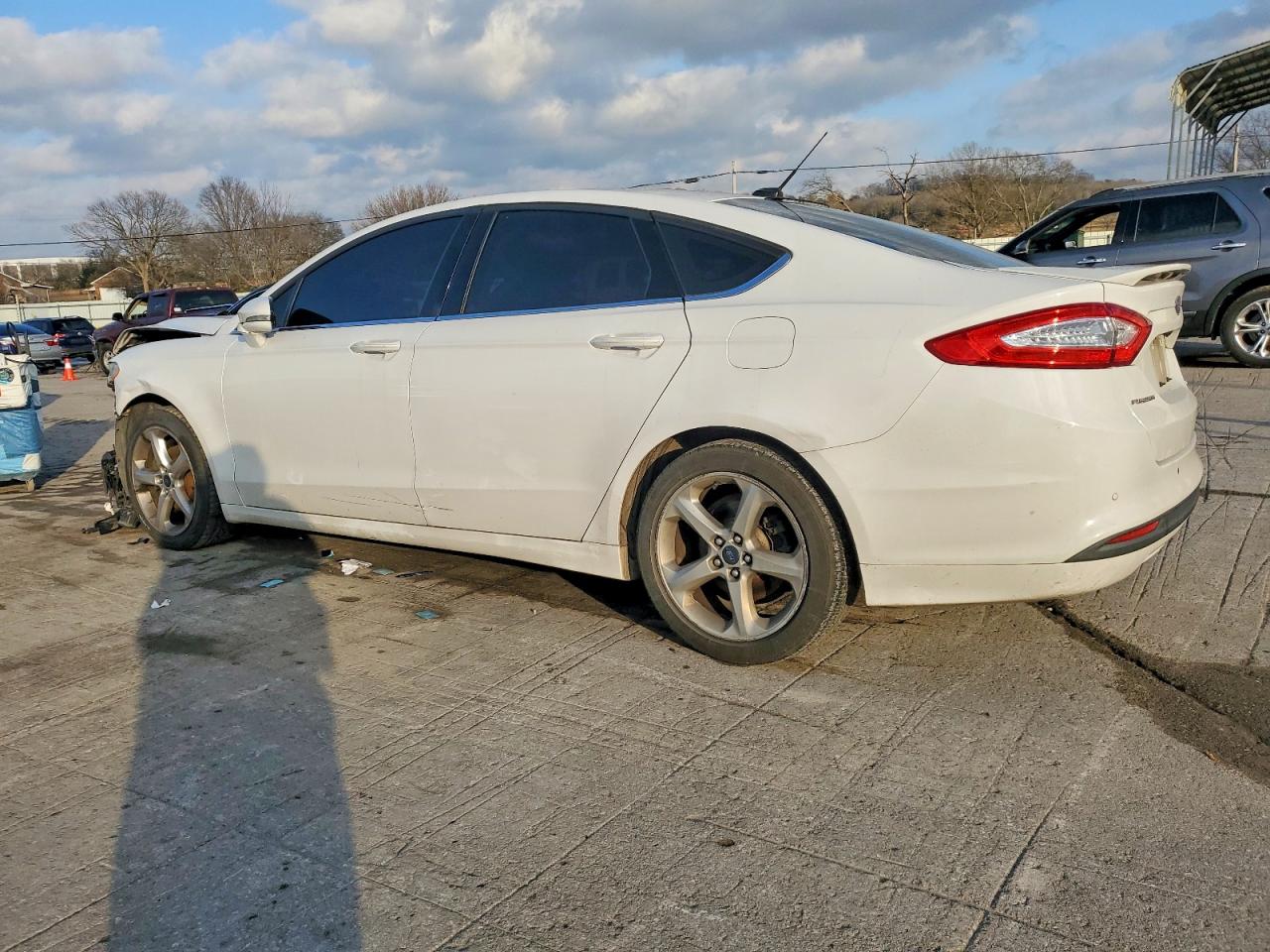 2016 FORD FUSION SE photo 2