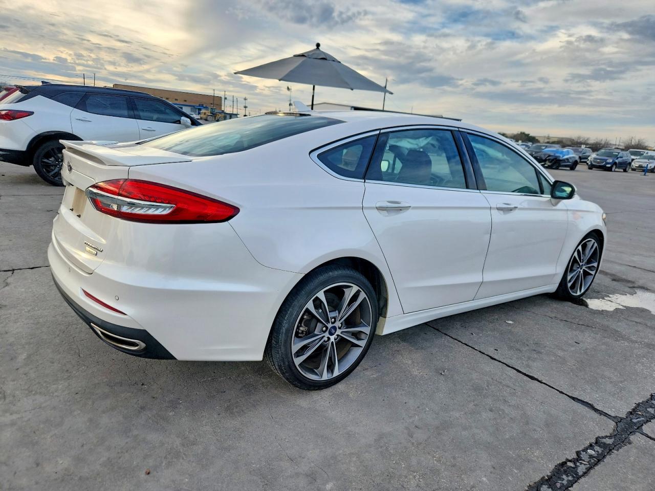 2020 FORD FUSION TITANIUM photo 5