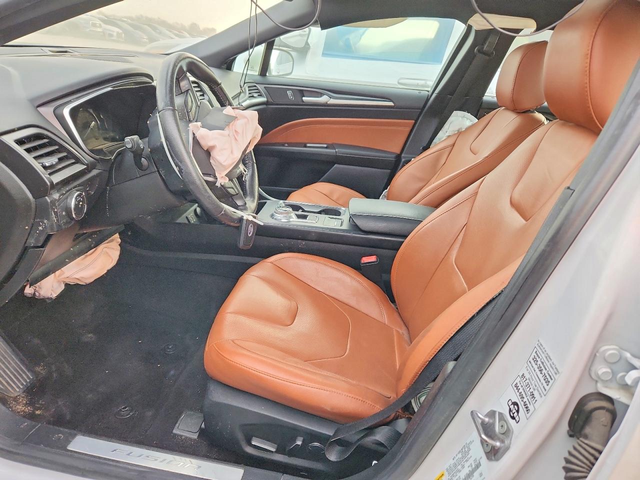 2020 FORD FUSION TITANIUM photo 13