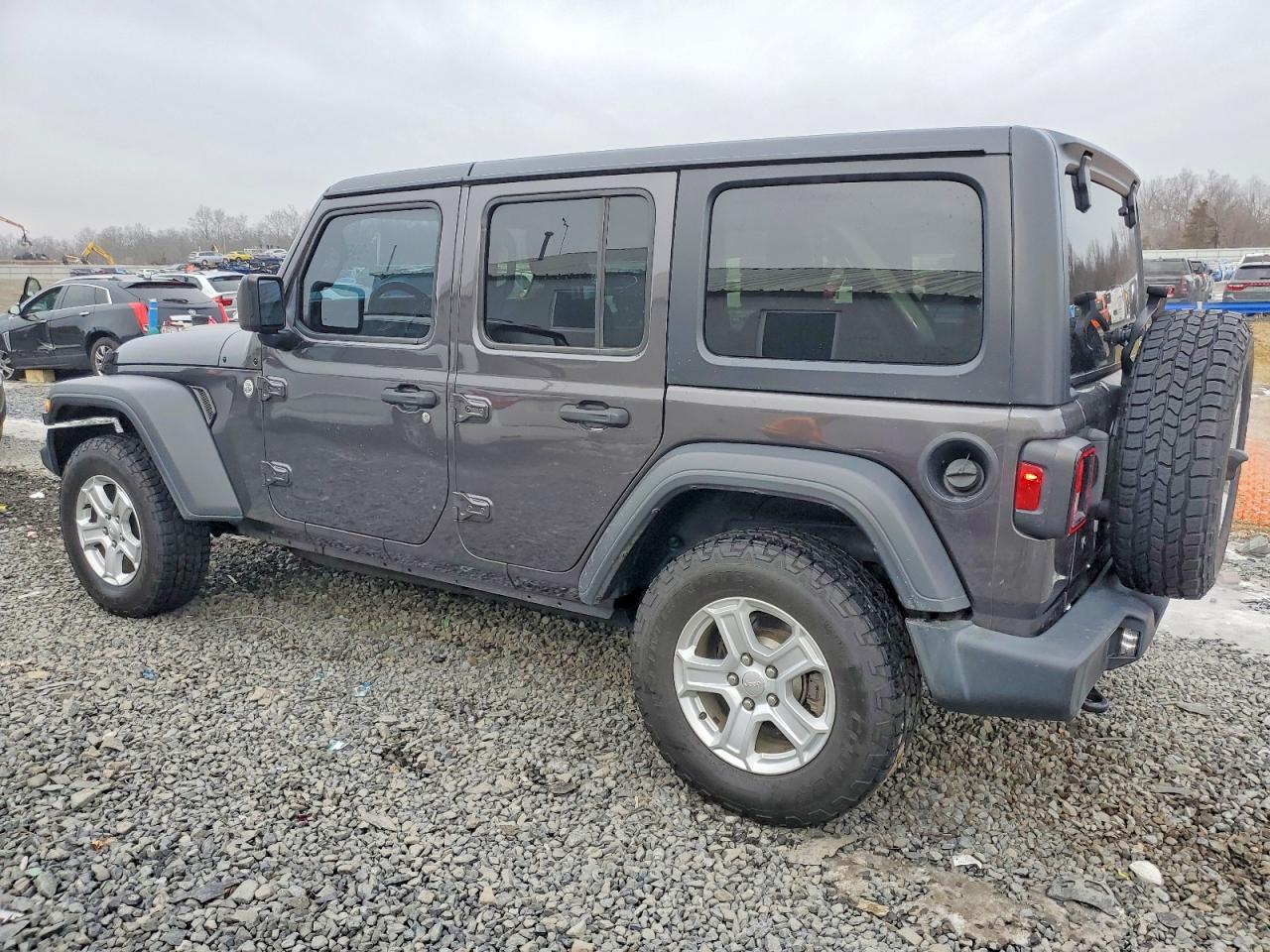 2019 JEEP WRANGLER UNLIMITED SPORT photo 3
