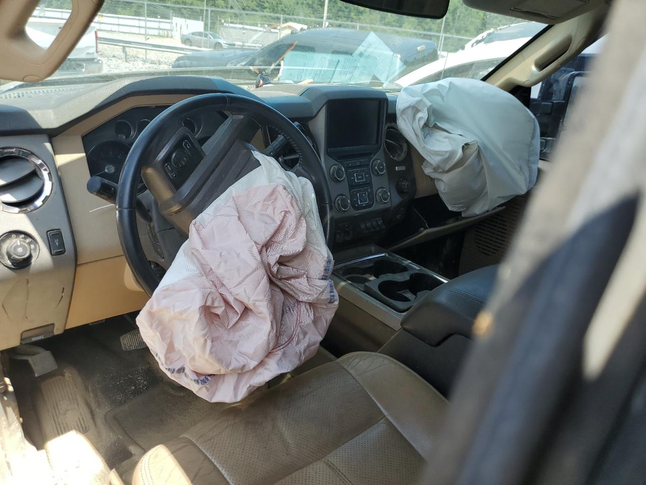 2016 FORD F250 photo 15