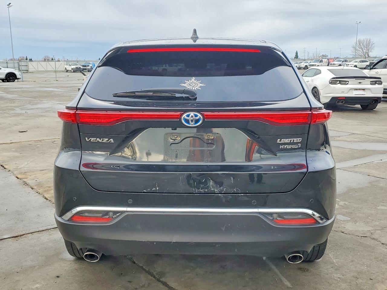2021 TOYOTA VENZA LE photo 6