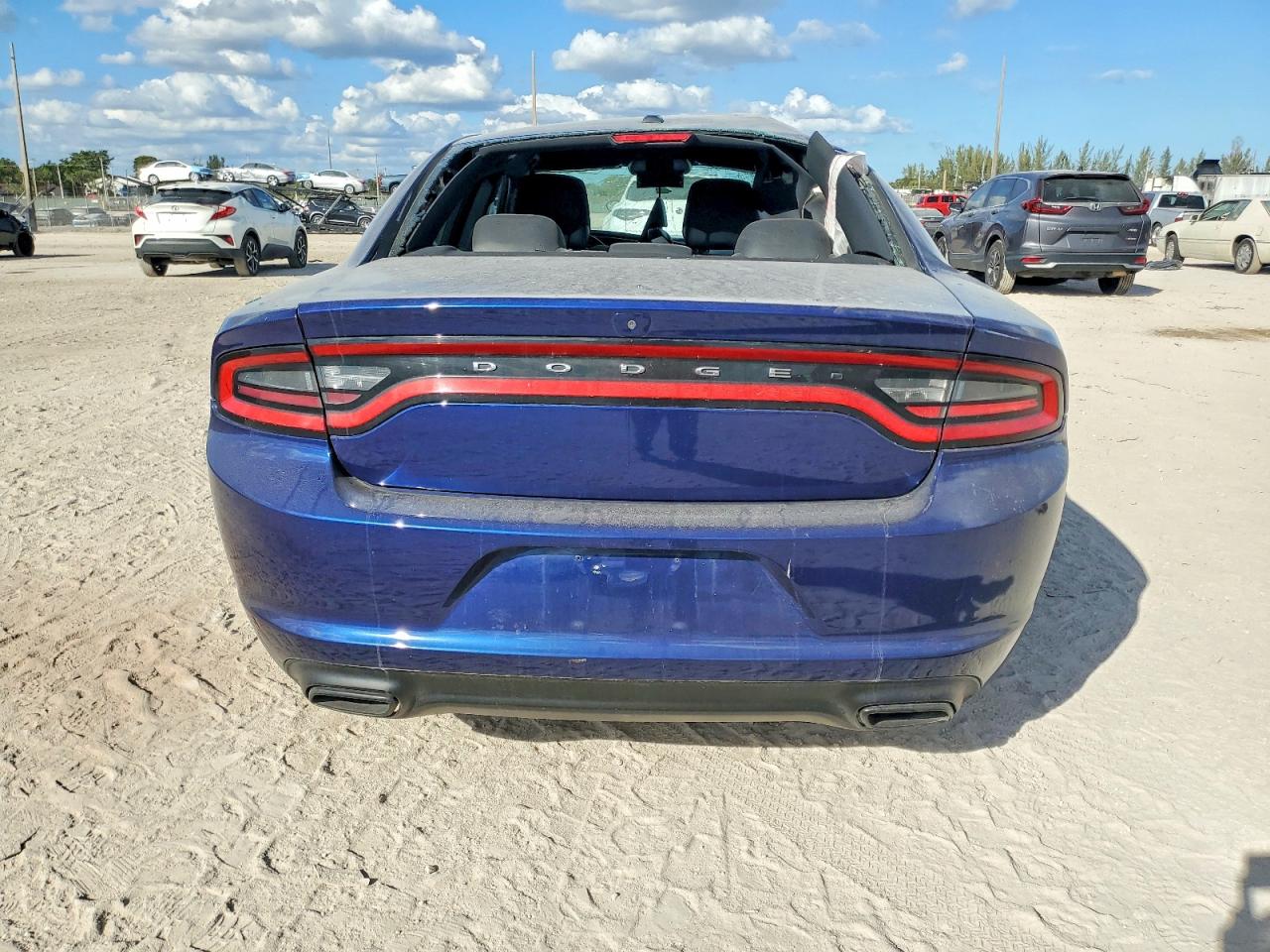 2015 DODGE CHARGER SXT photo 6