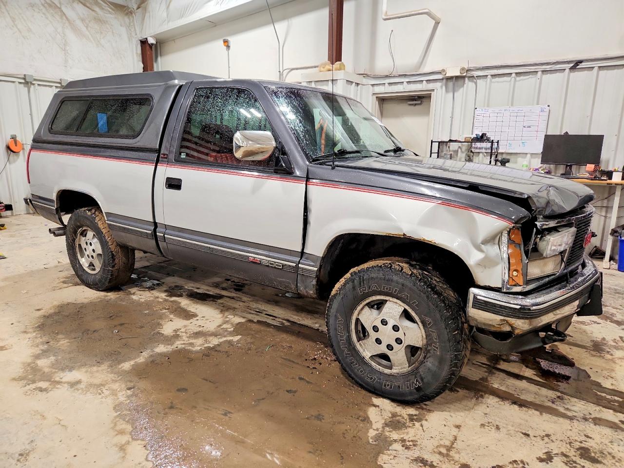 1993 GMC SIERRA K1500 photo 4