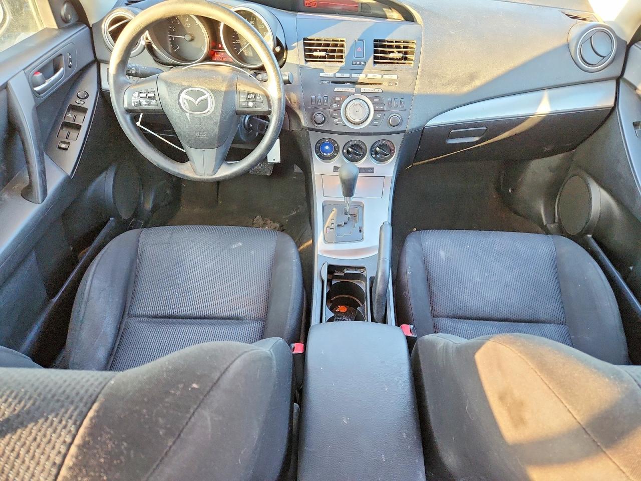 2010 MAZDA 3 I photo 8