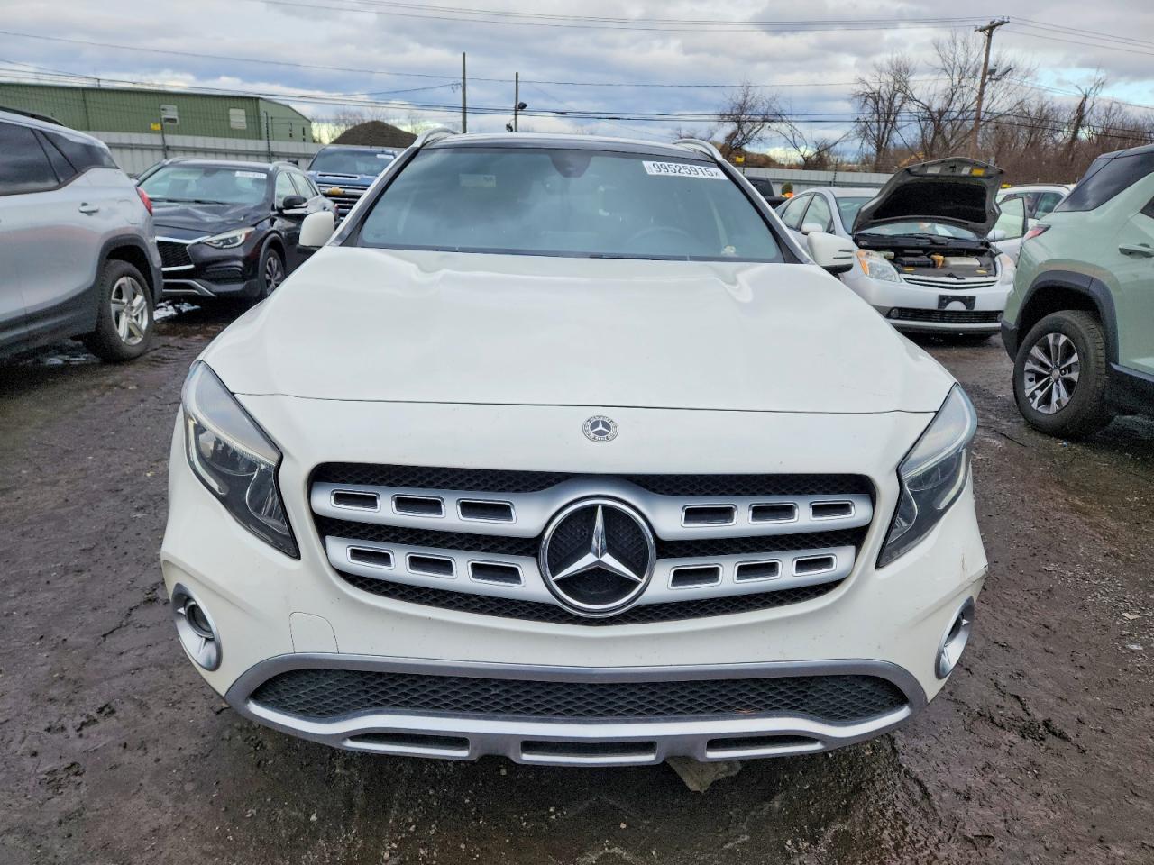 2019 MERCEDES-BENZ GLA 250 4MATIC photo 9