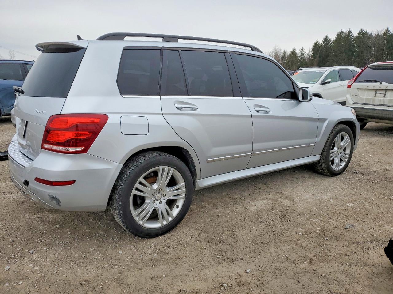 2013 MERCEDES-BENZ GLK 350 4MATIC photo 3