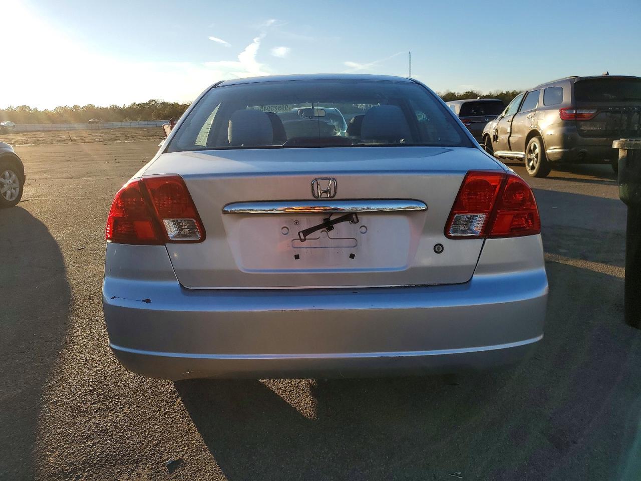 2003 HONDA CIVIC LX photo 6