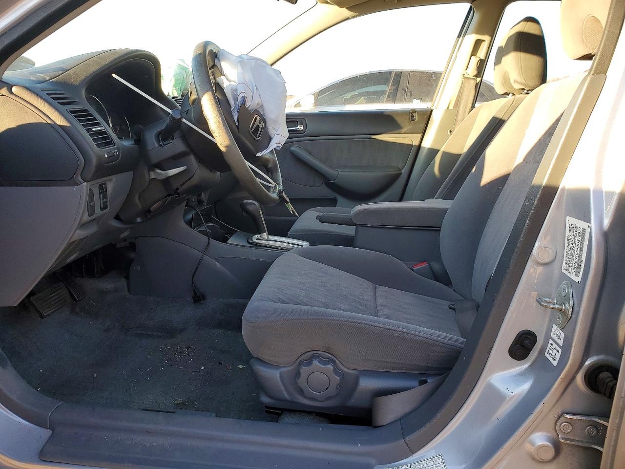 2003 HONDA CIVIC LX photo 7