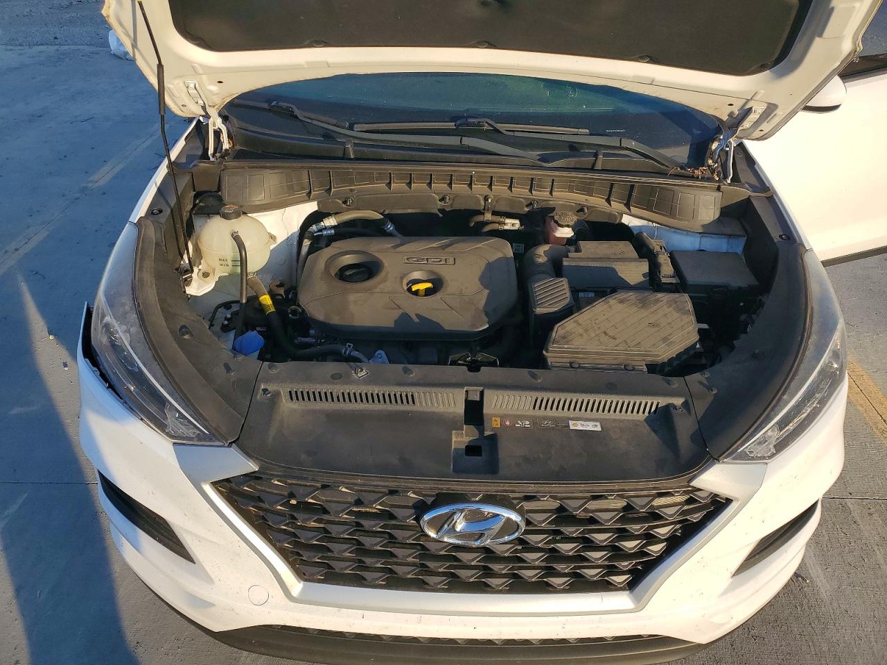 2019 HYUNDAI TUCSON SE photo 12