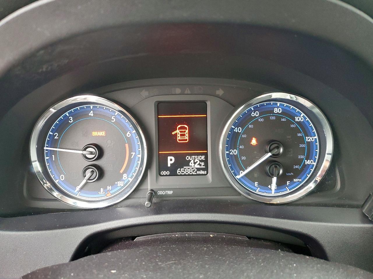 2019 TOYOTA COROLLA L photo 9