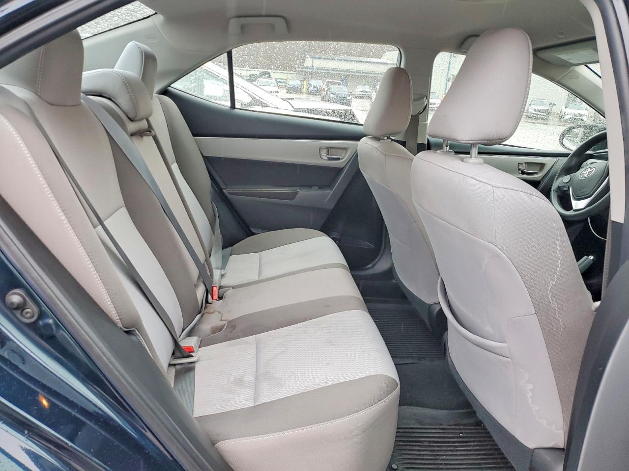 2019 TOYOTA COROLLA L photo 10