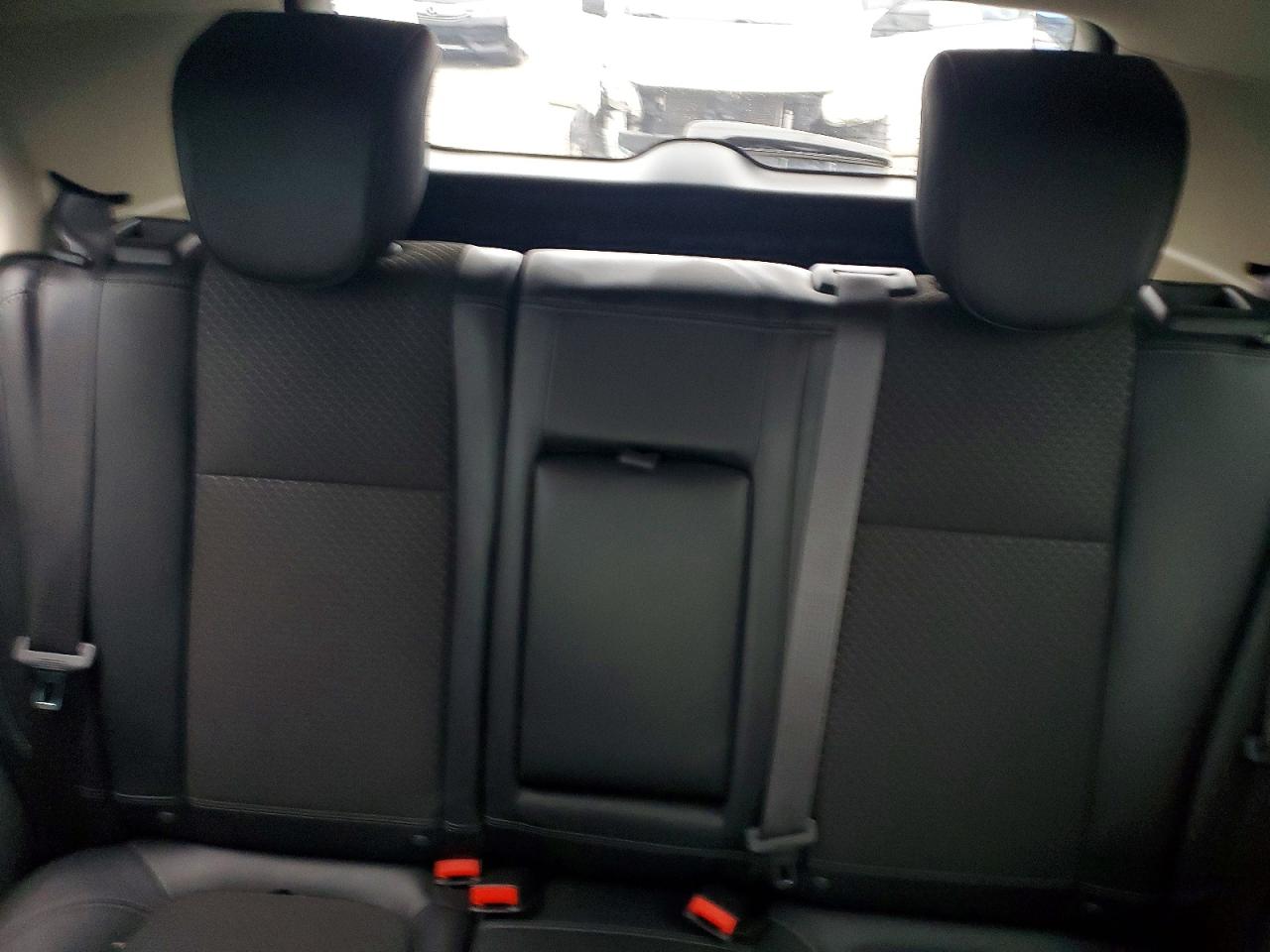 2018 BUICK ENCORE PREFERRED photo 10