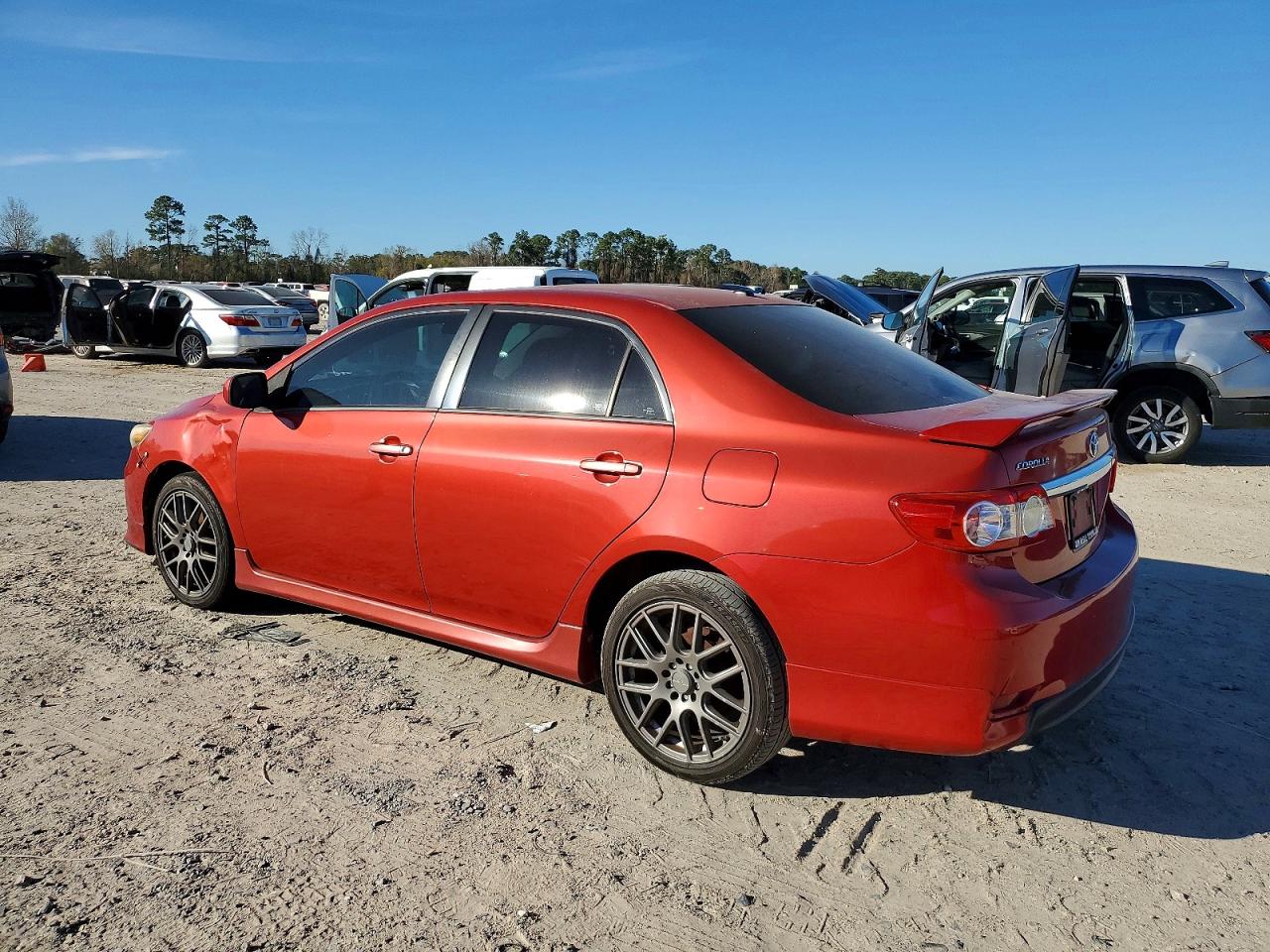 2013 TOYOTA COROLLA BASE photo 2