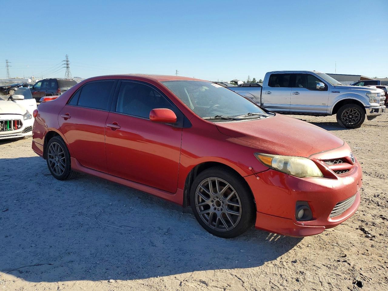 2013 TOYOTA COROLLA BASE photo 4