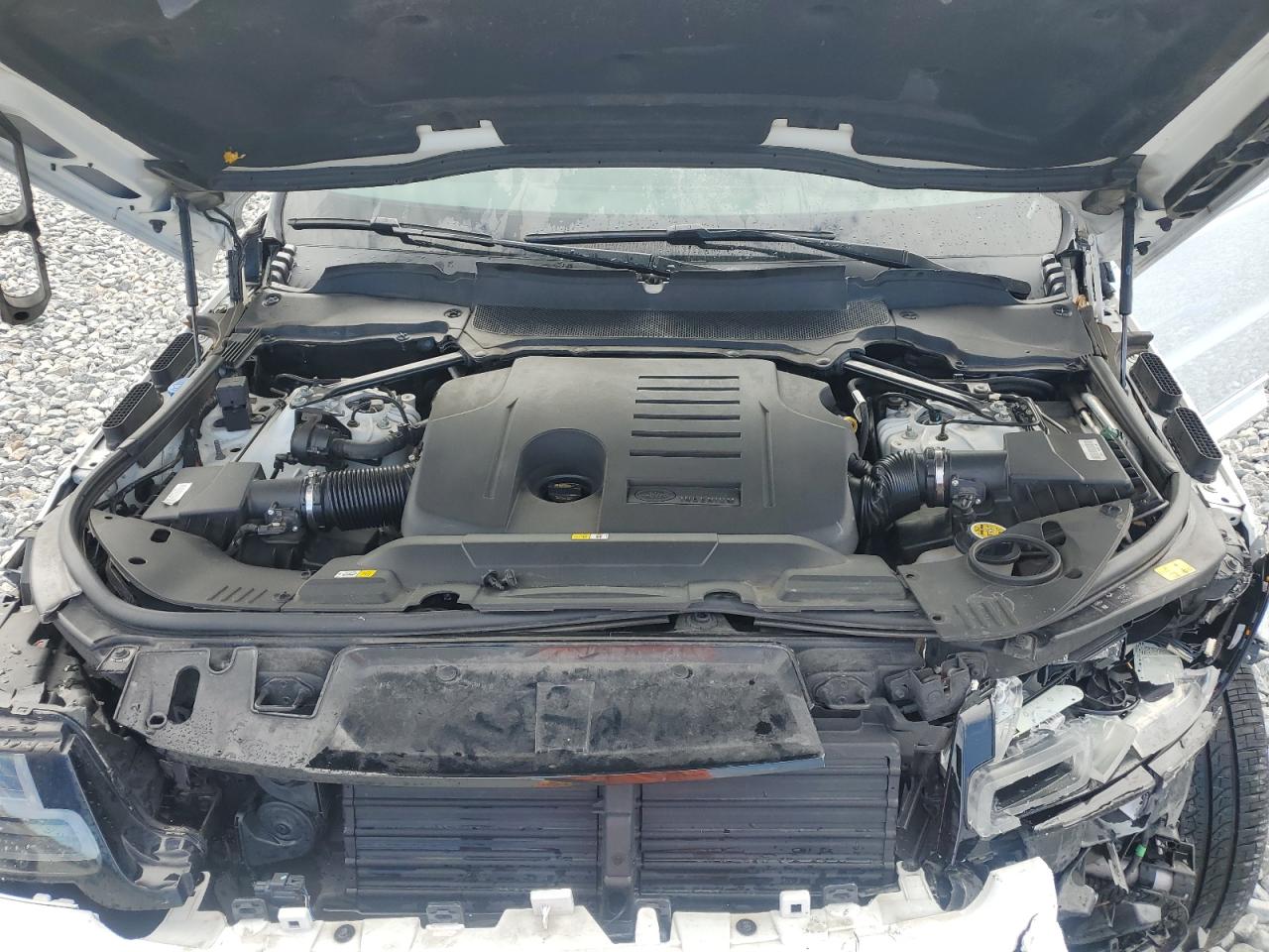 2021 LAND ROVER RANGE ROVER SPORT HST photo 11