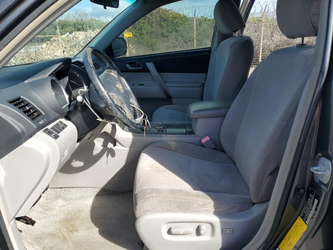 2008 TOYOTA HIGHLANDER SPORT photo 7
