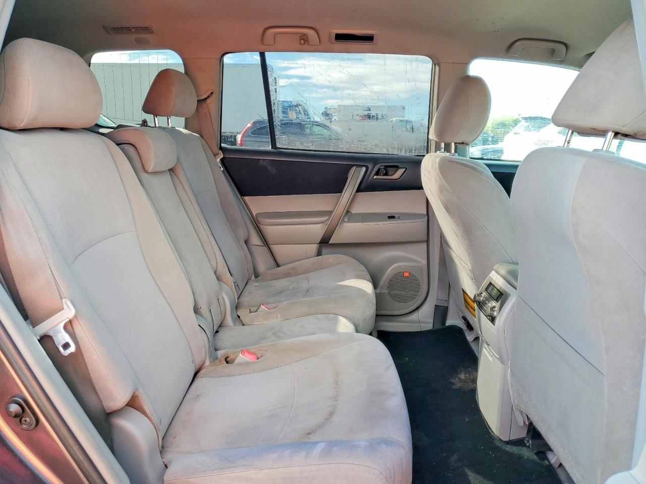 2008 TOYOTA HIGHLANDER SPORT photo 11
