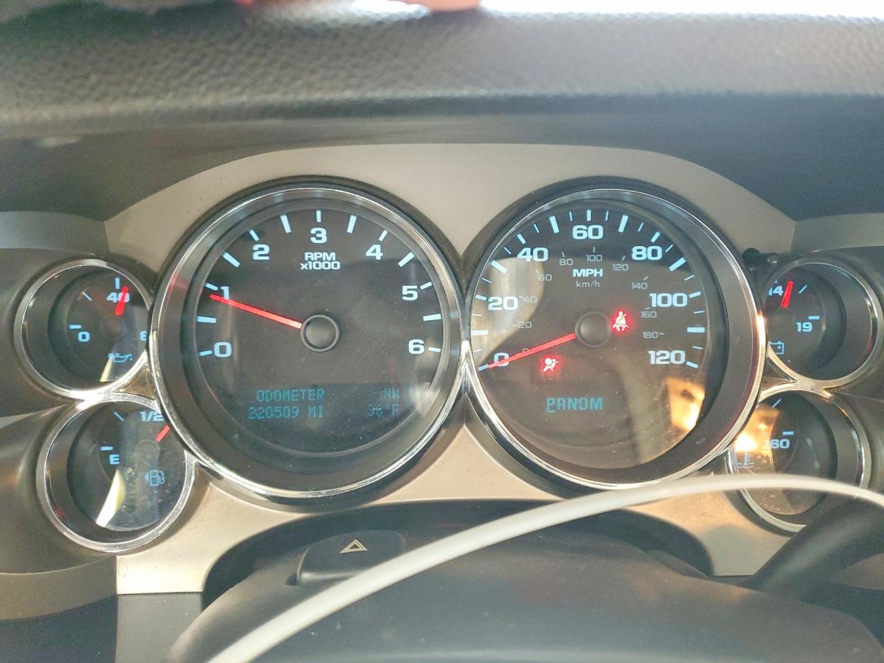 2010 GMC SIERRA K1500 SLE photo 9