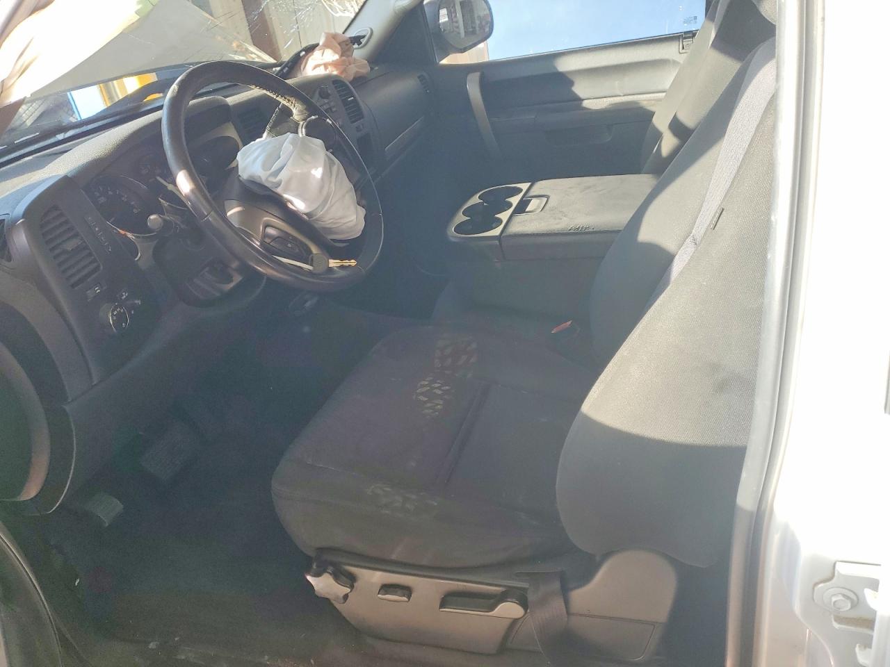 2010 GMC SIERRA K1500 SLE photo 7