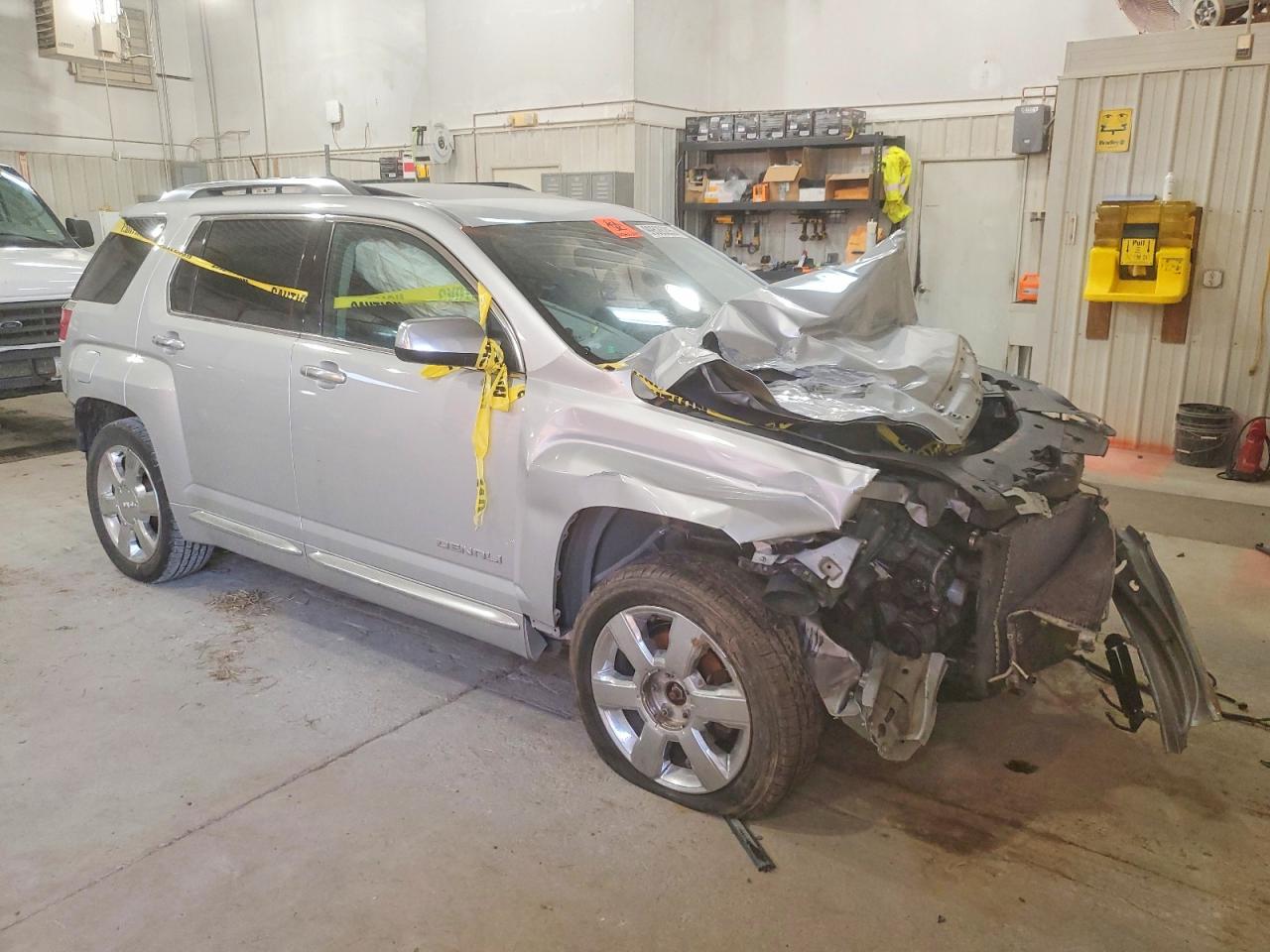 2015 GMC TERRAIN DENALI photo 7
