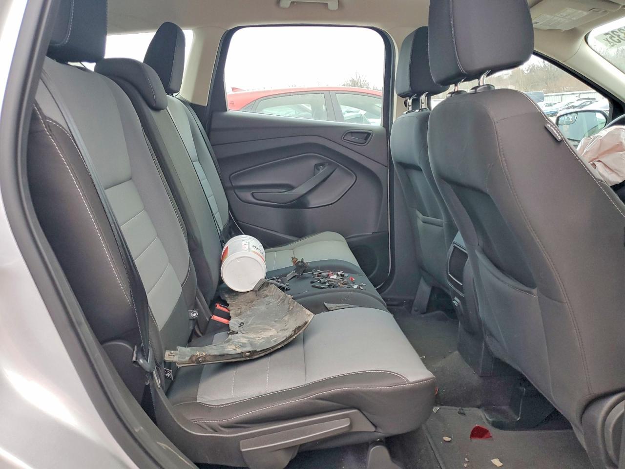 2017 FORD ESCAPE S photo 11